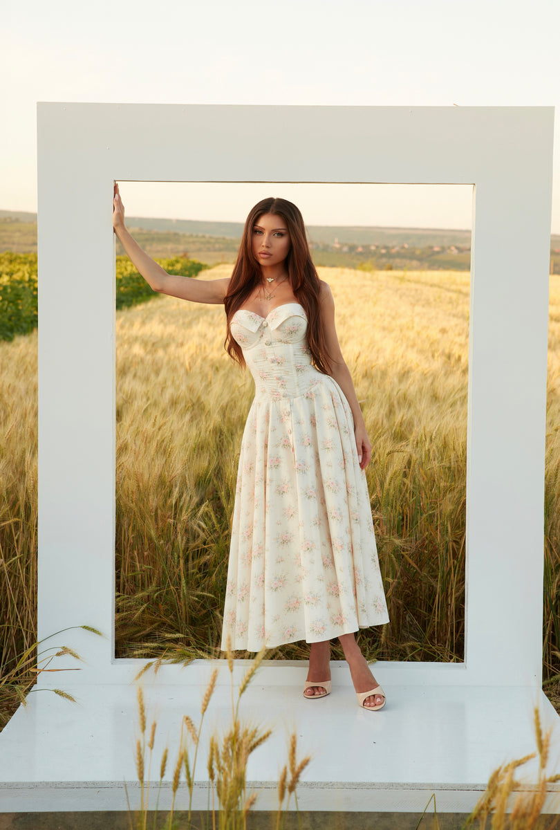 Lady Malliny Floral Dress
