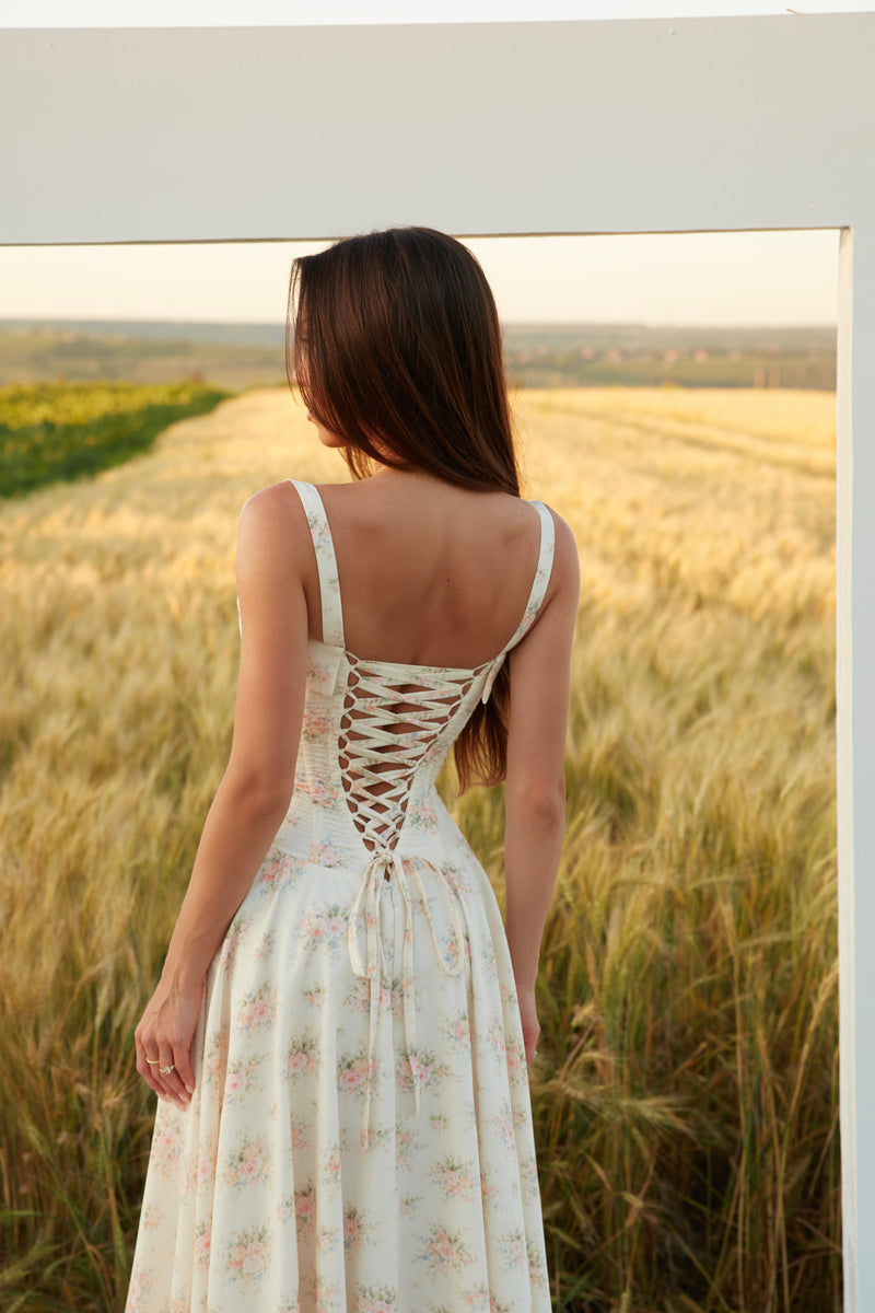 Lady Malliny Floral Dress