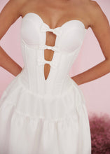 Load image into Gallery viewer, Miss Malliny White Dress