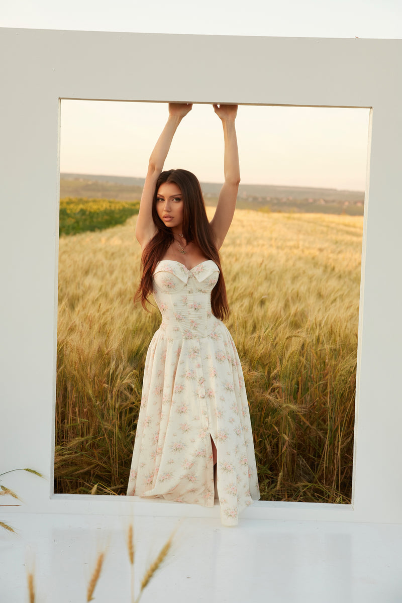 Lady Malliny Floral Dress