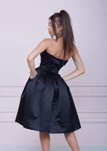 Load image into Gallery viewer, LADY MALLINY Black Bustier Midi Dress