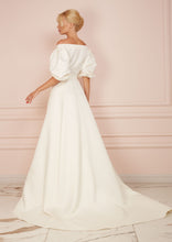 Load image into Gallery viewer, DUCHESS White Long Dress