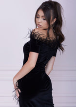 Load image into Gallery viewer, OLD HOLLYWOOD Black Velvet Midi Dress