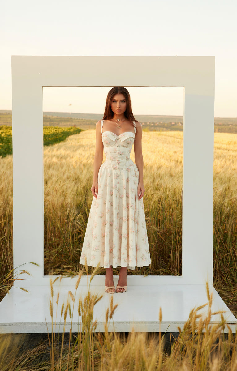 Lady Malliny Floral Dress