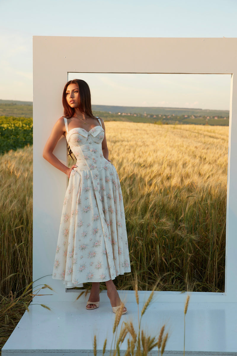Lady Malliny Floral Dress