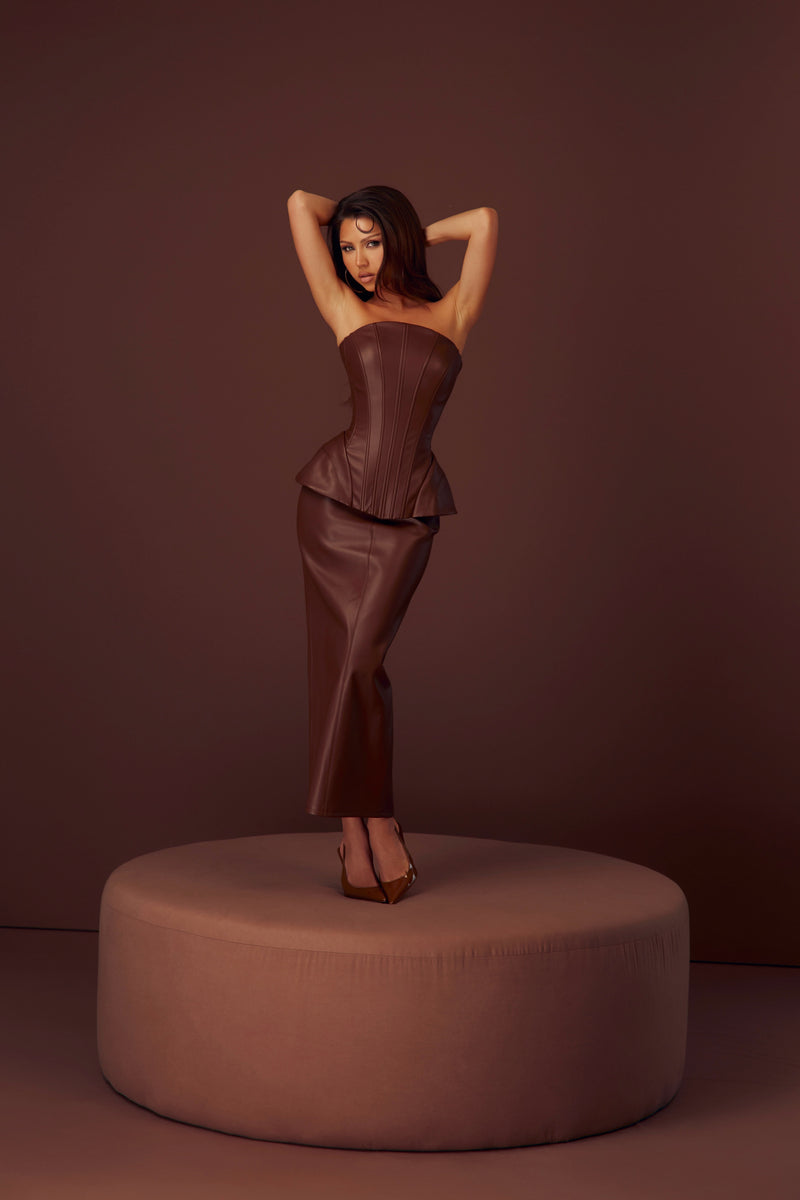 The Hourglass Brown Corset & Skirt