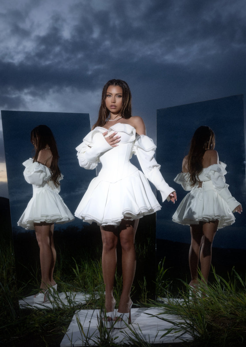 Daisy Three-Piece White Set