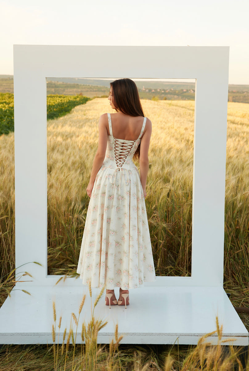 Lady Malliny Floral Dress