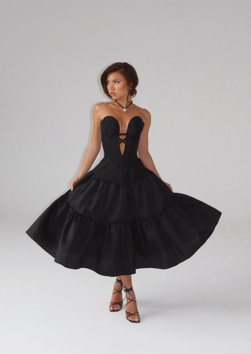 Miss Malliny Black Dress