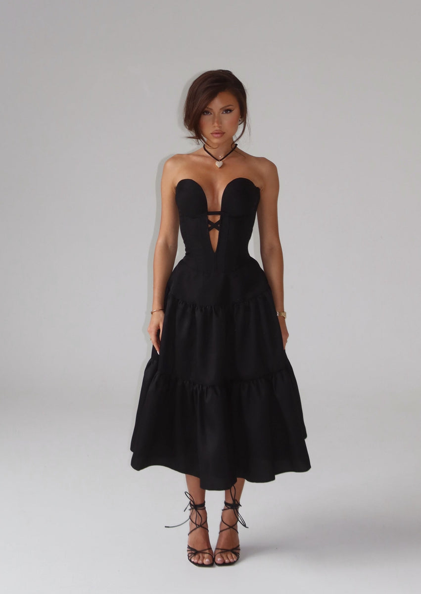 Miss Malliny Black Dress
