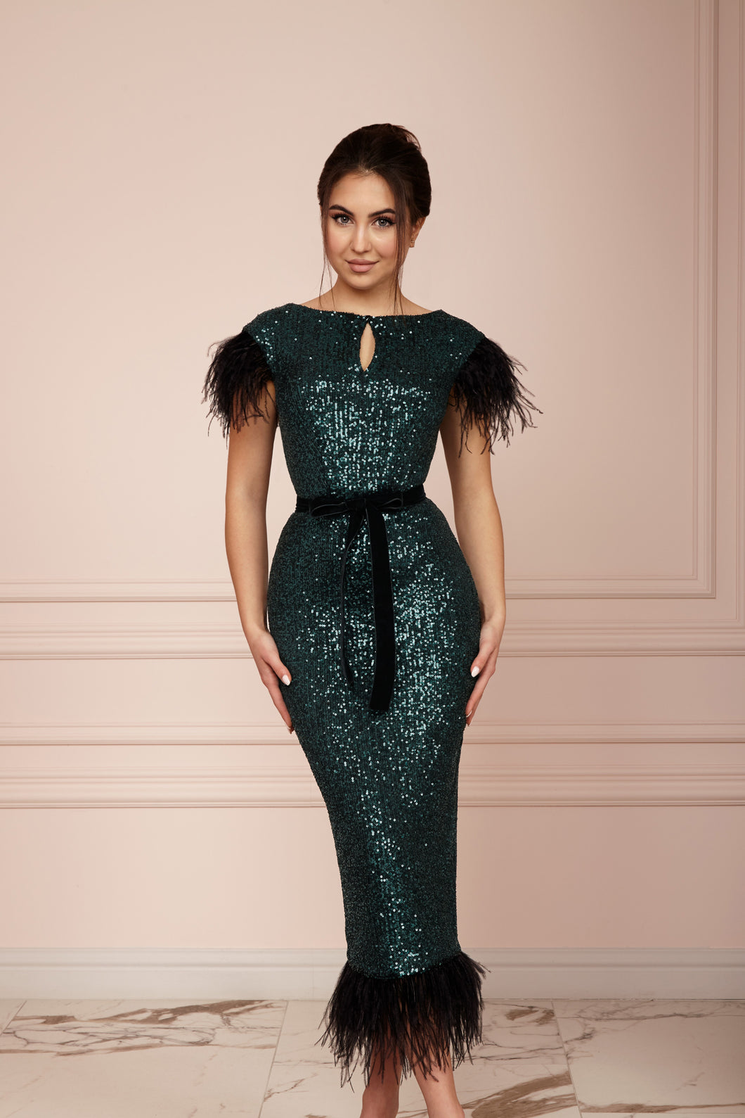 MALLINY ICON Emerald Green Sequin Midi Dress with Black Feathers